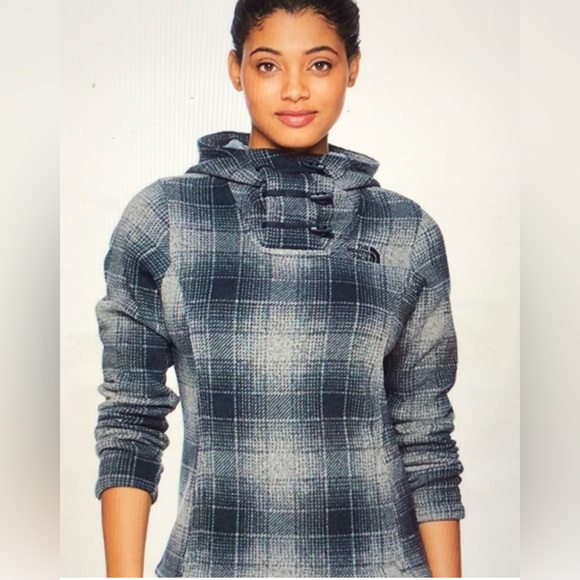 The North Face Tops - The Northface Women’s Crescent Hooded Pullover in Size Medium